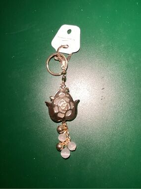 Gold-Tone Rose/Tulip Bag Charm Key Chain with pearl clear balls